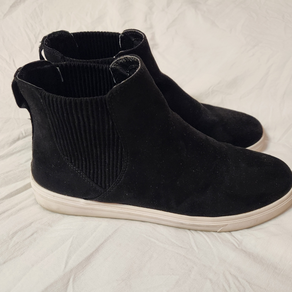 Steve Madden Black Ankle Boots